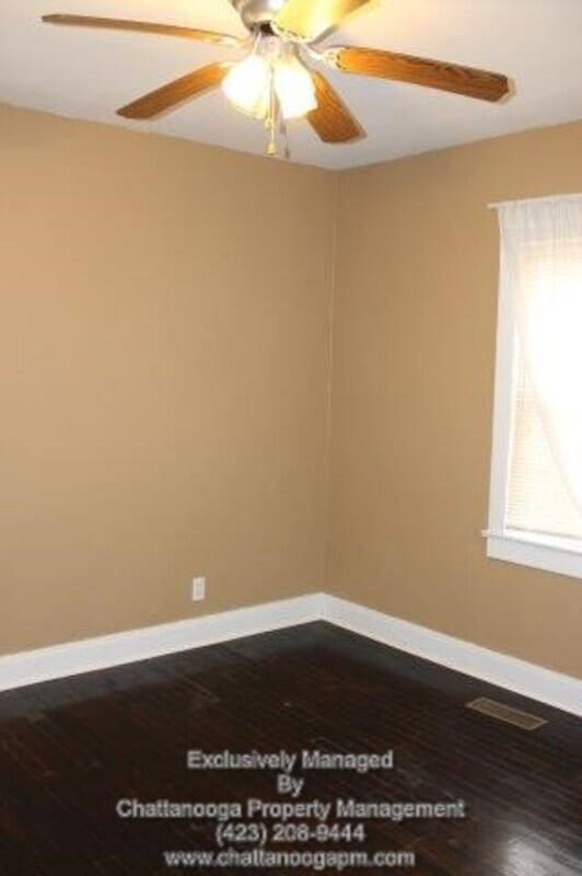 Building Photo - 3618 Anderson Ave