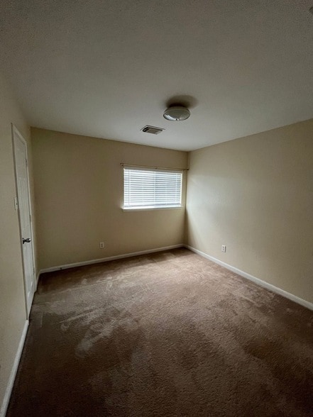 Building Photo - 15202 Lynford Crest Dr