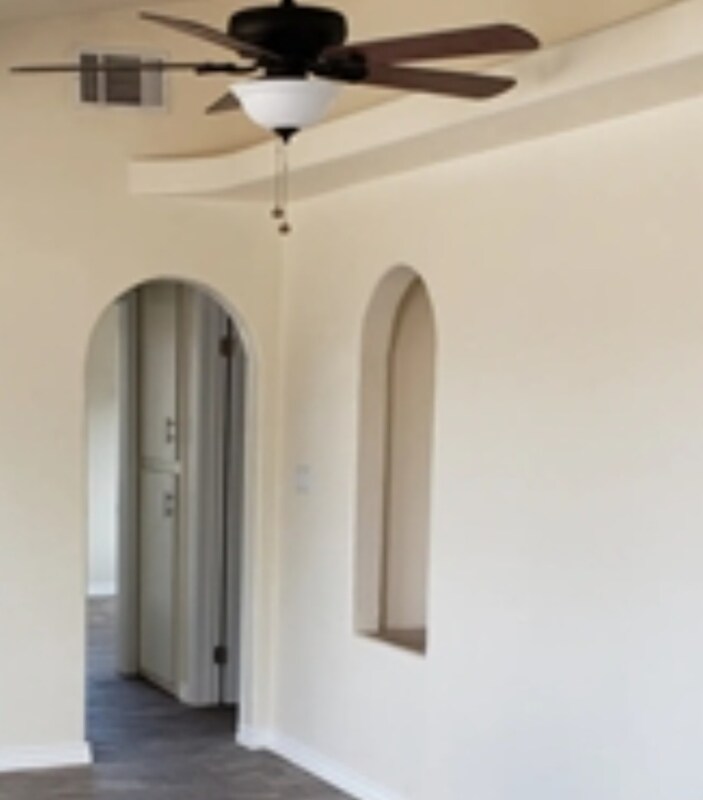 Building Photo - 72675 Sullivan Rd