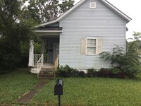 Building Photo - Front Porch and Back Deck