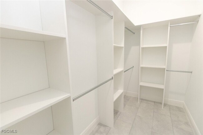 Building Photo - 2906 16th St SW