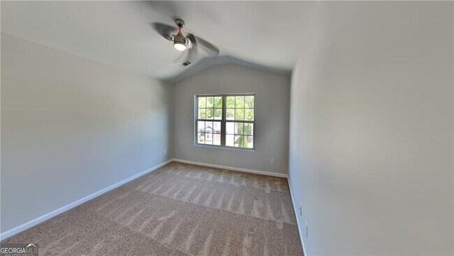 Building Photo - 1280 Vonda Ln SW