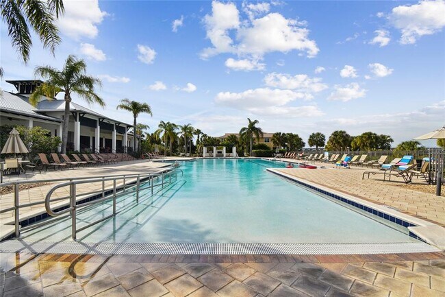 Building Photo - 920 Tidewater Shores Loop