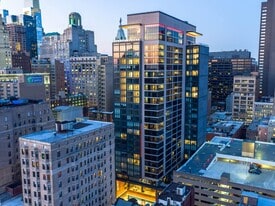 Building Photo - 1213 Walnut