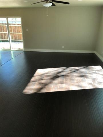 Building Photo - 1531 Camelia Dr