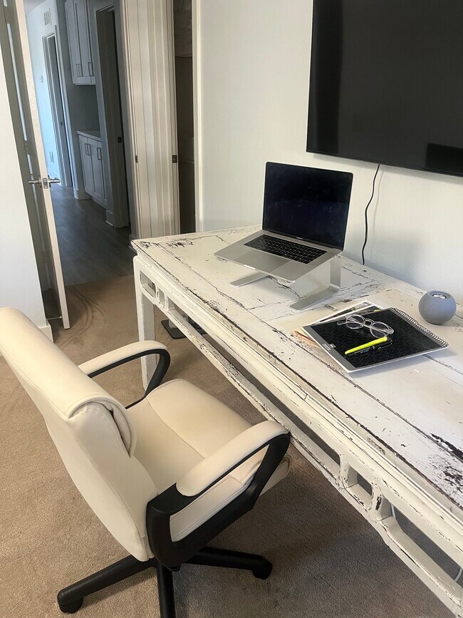 Building Photo - 1668 Shorebreak Way