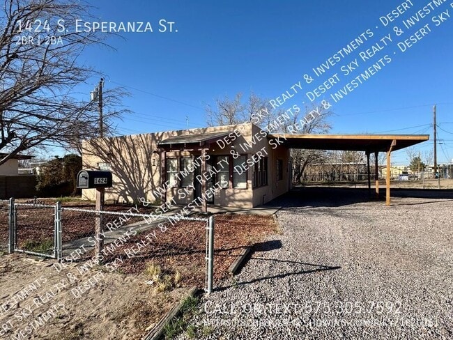 Building Photo - 1424 S Esperanza St