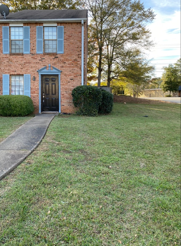 Building Photo - 1597 Springleaf Point SE