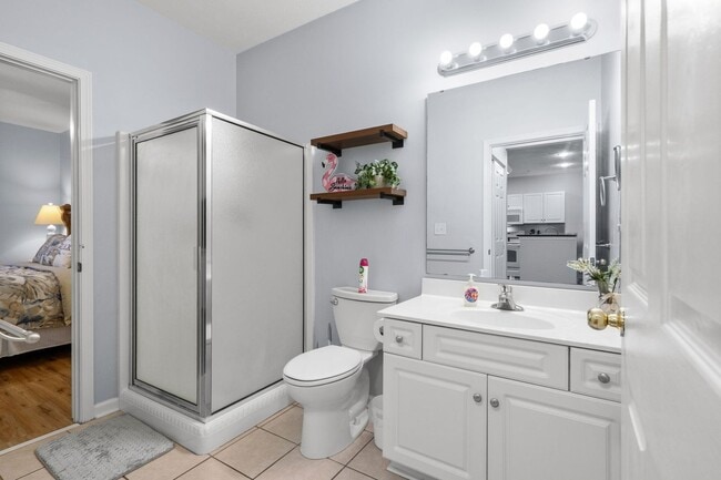 Building Photo - Spacious 3BR Condo in Gated Ocean Keyes