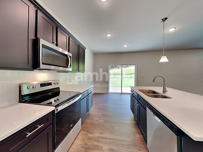 Building Photo - 1234 Soapstone Rd