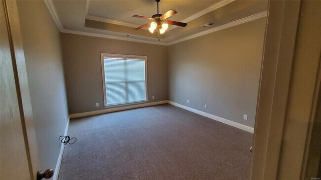 Building Photo - 9765 Helmsley Cir