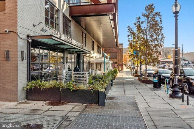 Building Photo - 2030 8th St NW