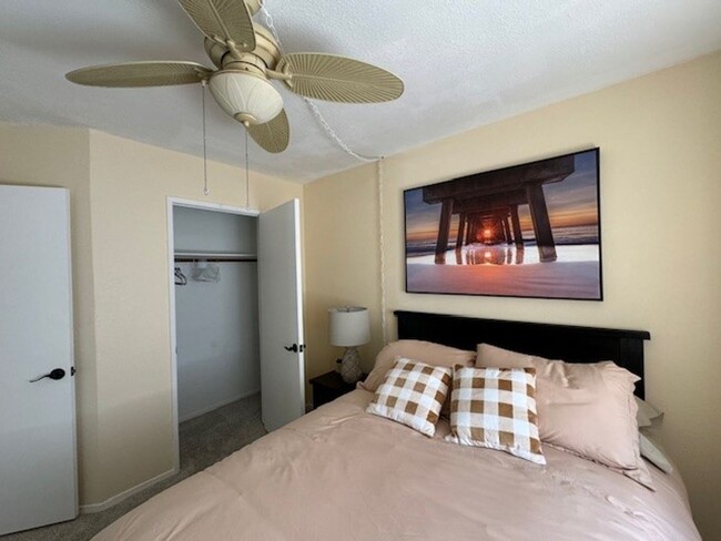 Building Photo - 2BR FULLY FURNISHED CONDO WITH UTILITIES A...