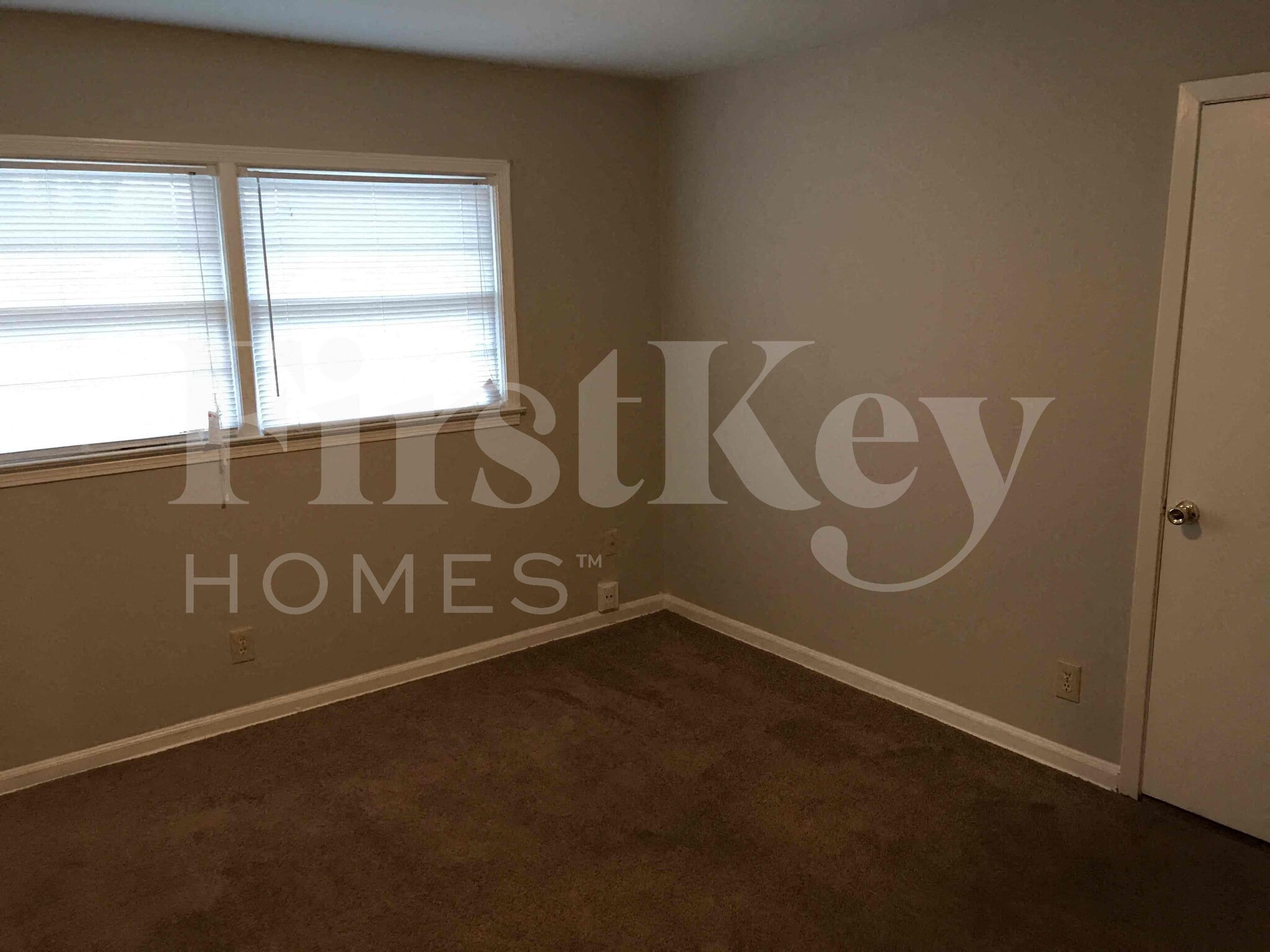 Building Photo - 1083 Richland Dr