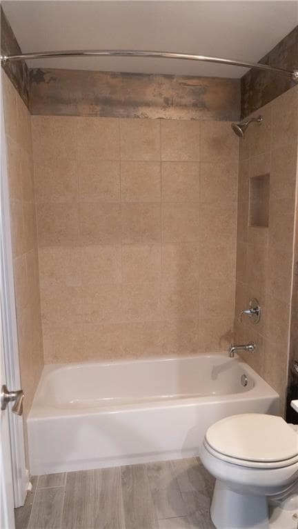 Building Photo - 6146 Holly Pk Ln SE