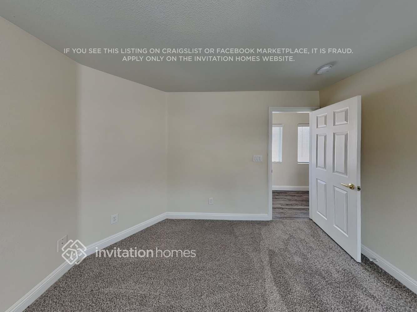 Building Photo - 1616 Little Crow Ave