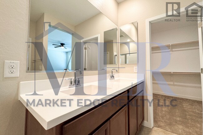 Building Photo - 3Bed/2Bath House in Buckeye! JOIN THE WAIT...