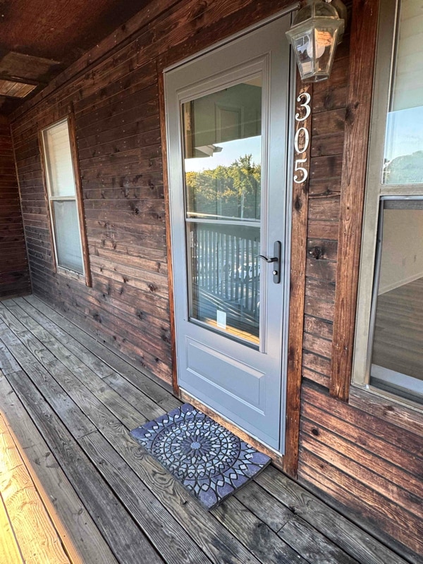 Building Photo - 8530 Tidewater Dr