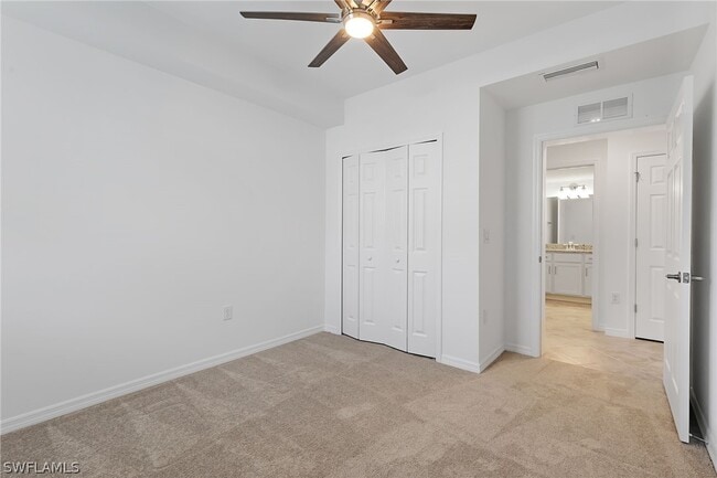 Building Photo - 15975 Grassland Ln