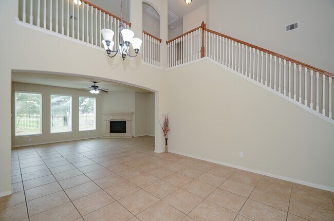 Building Photo - 14822 Russet Bend Ln