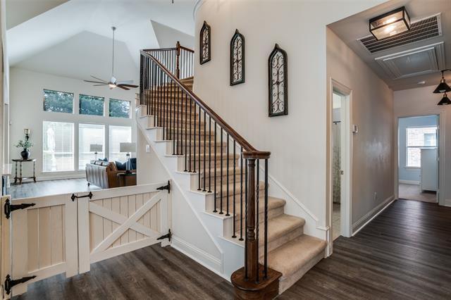 Building Photo - 861 Wind Brook Ln