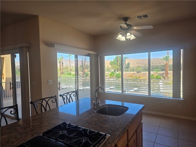 Building Photo - 1825 E Shore Villas Dr