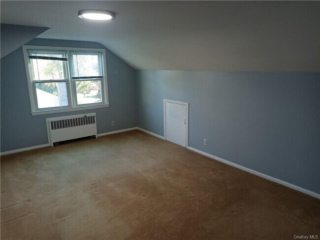 Building Photo - 232 Elwood Ave