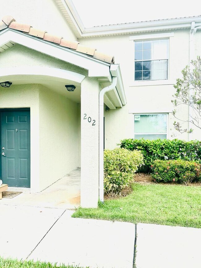 Primary Photo - 116 SW Peacock Blvd