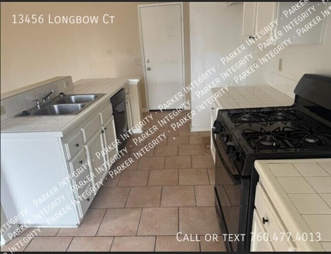 Building Photo - 13456 Longbow Ct