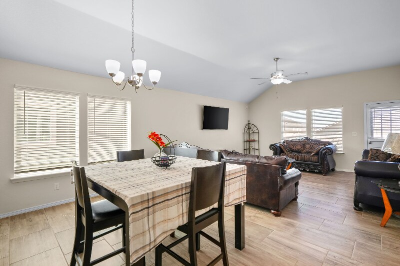 Building Photo - 13833 Sky Harbor Ave