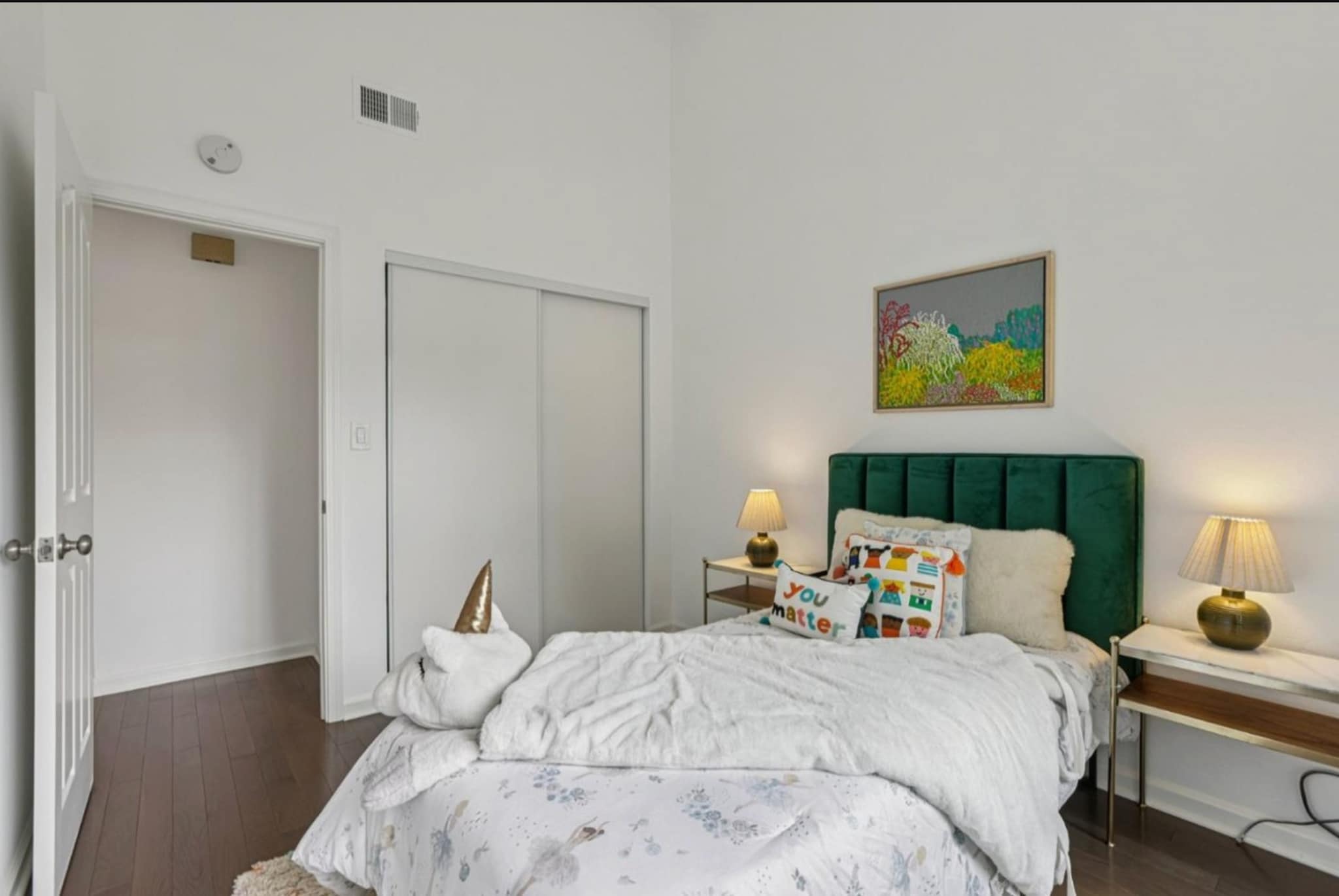 Building Photo - 1512 Huddersfield Ct