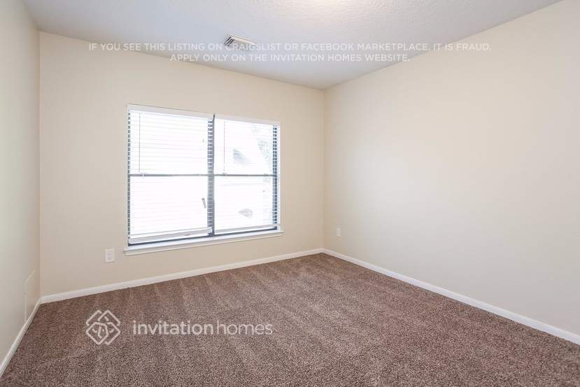 Building Photo - 2117 Shadow Bay Cir