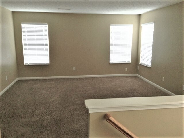 Building Photo - 6483 Redmont Court