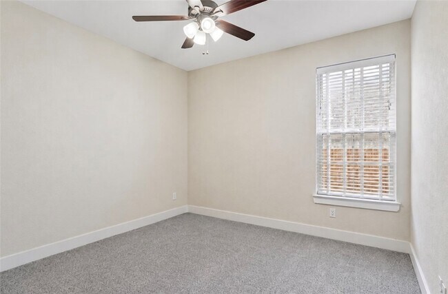 Building Photo - 4002 Heru Ct