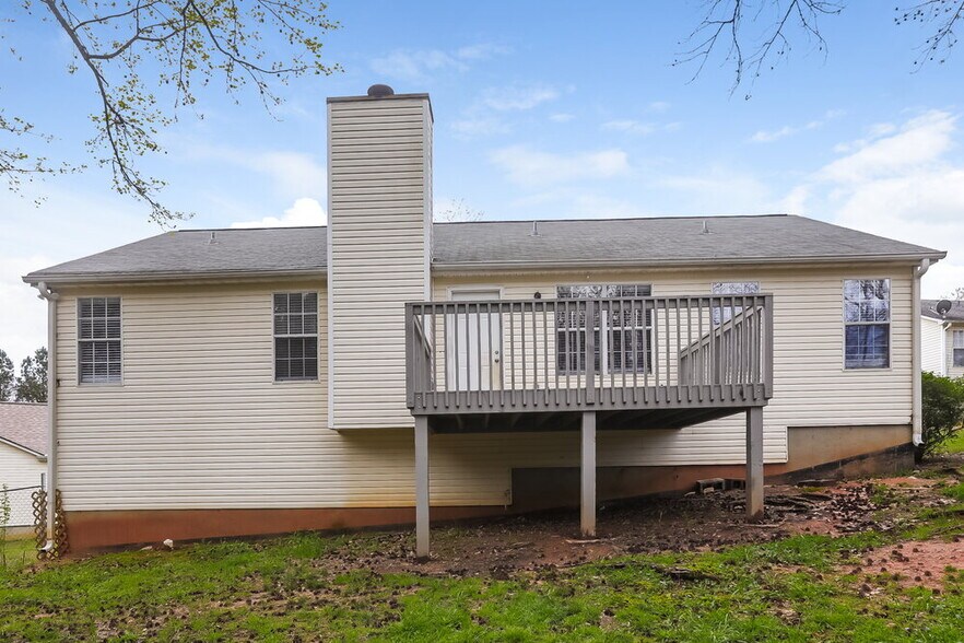 Building Photo - 715 Heritage Ridge Dr