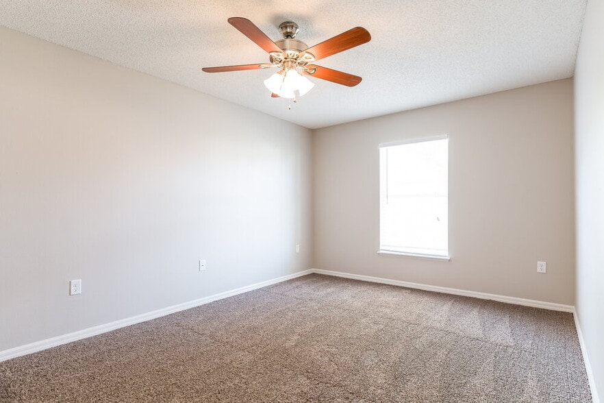 Building Photo - 2956 Tikimber Way