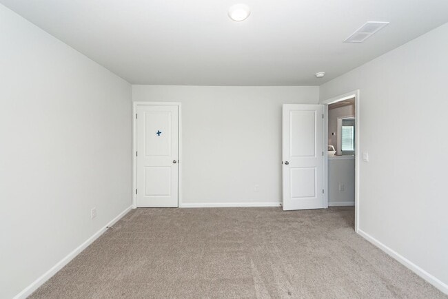 Building Photo - 4 Bedroom, 2.5 Bathroom Home in Carolina Groves - Moncks Corner