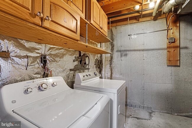 Building Photo - 5376 Harbor Ct Dr