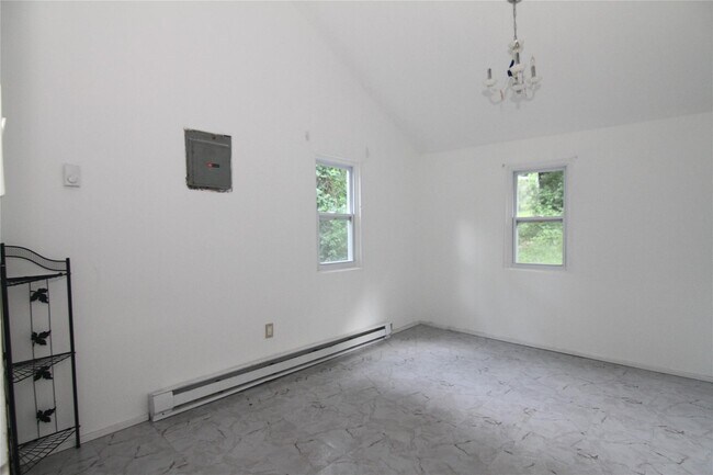 Building Photo - 71 Miller Rd