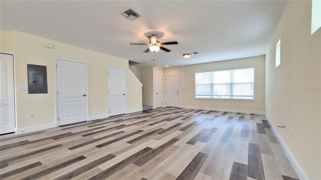 Building Photo - 3118 Camino Real Dr N