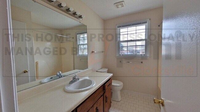 Building Photo - 3412 Melrose Dr