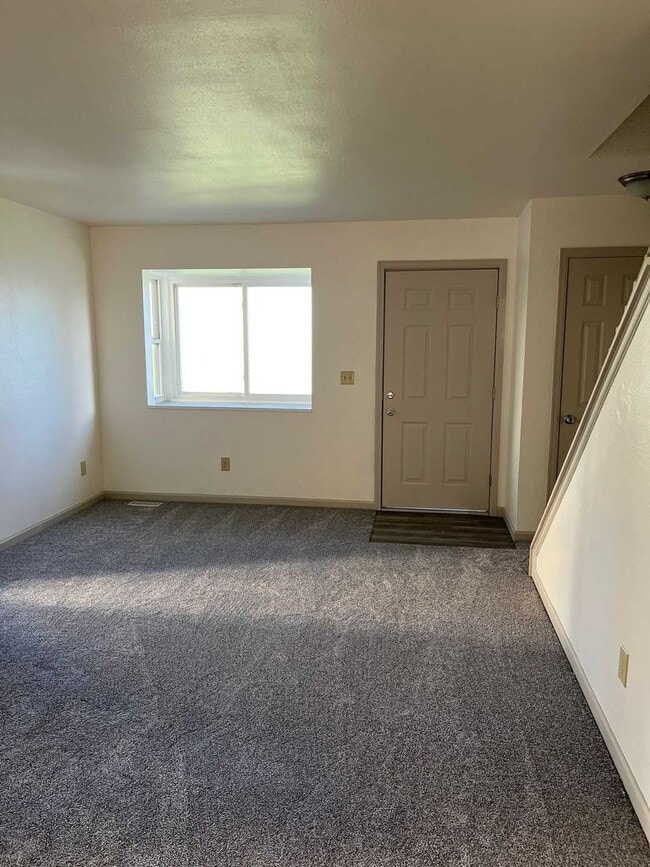 Building Photo - 3181 Vail Pass Dr