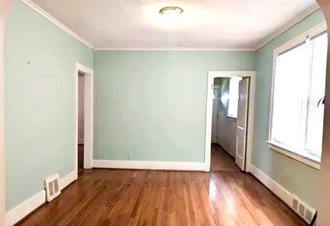Building Photo - 1341 Beaconsfield Ave