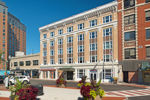 Building Photo - The Davenport