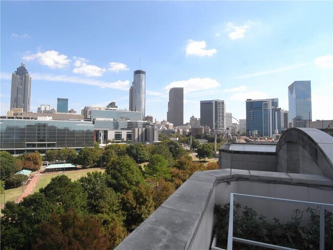 Building Photo - 250 Park Ave W NW