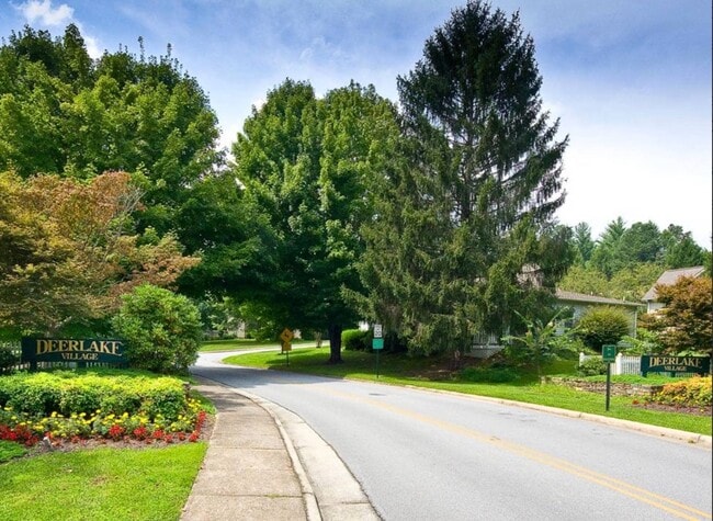 Building Photo - 24 Chipmunk Court