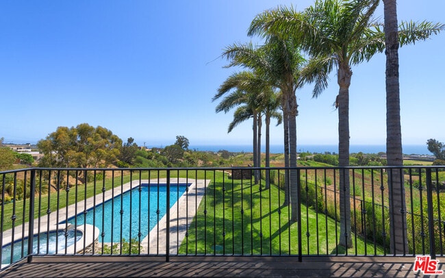 Building Photo - 29660 Harvester Rd