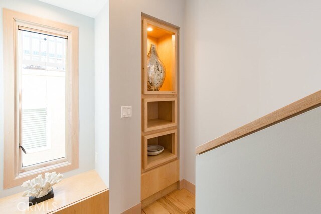 Building Photo - 814 Monterey Blvd