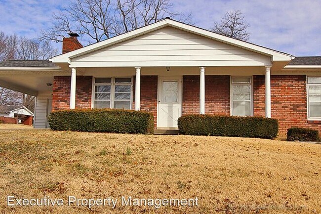 Building Photo - 3 br, 1.5 bath House - 1836 Westwood