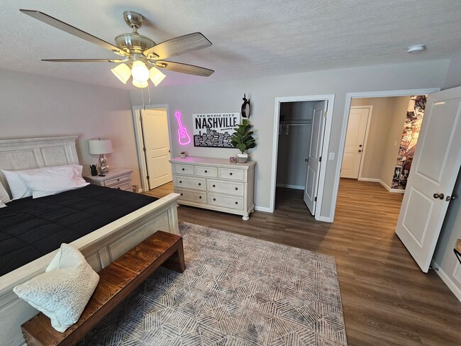 Building Photo - 814 Pierson Rd